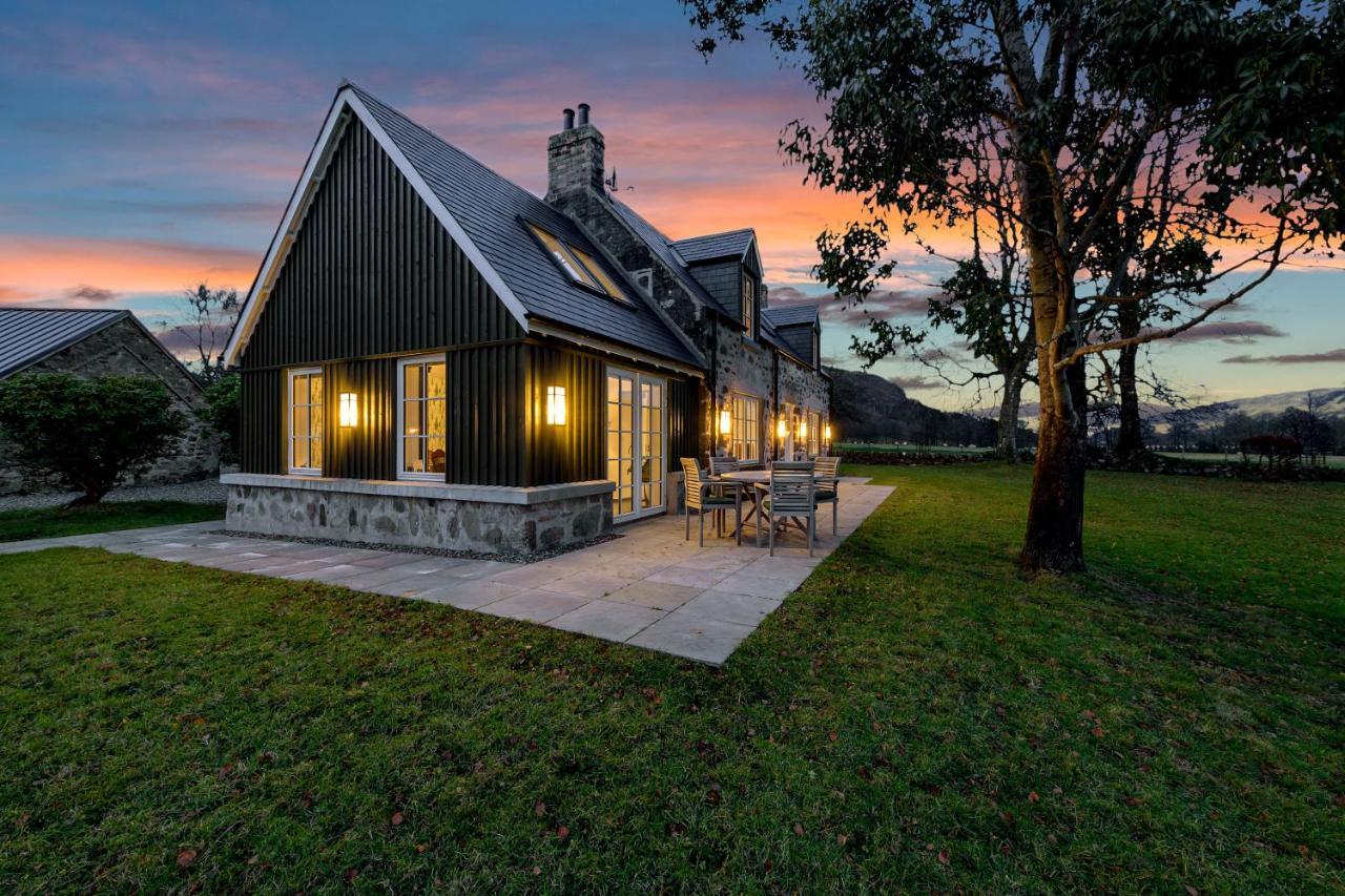 Dalveich Cottage, Hot Tub, 2 Bedroom, Lochearnhead Exterior photo